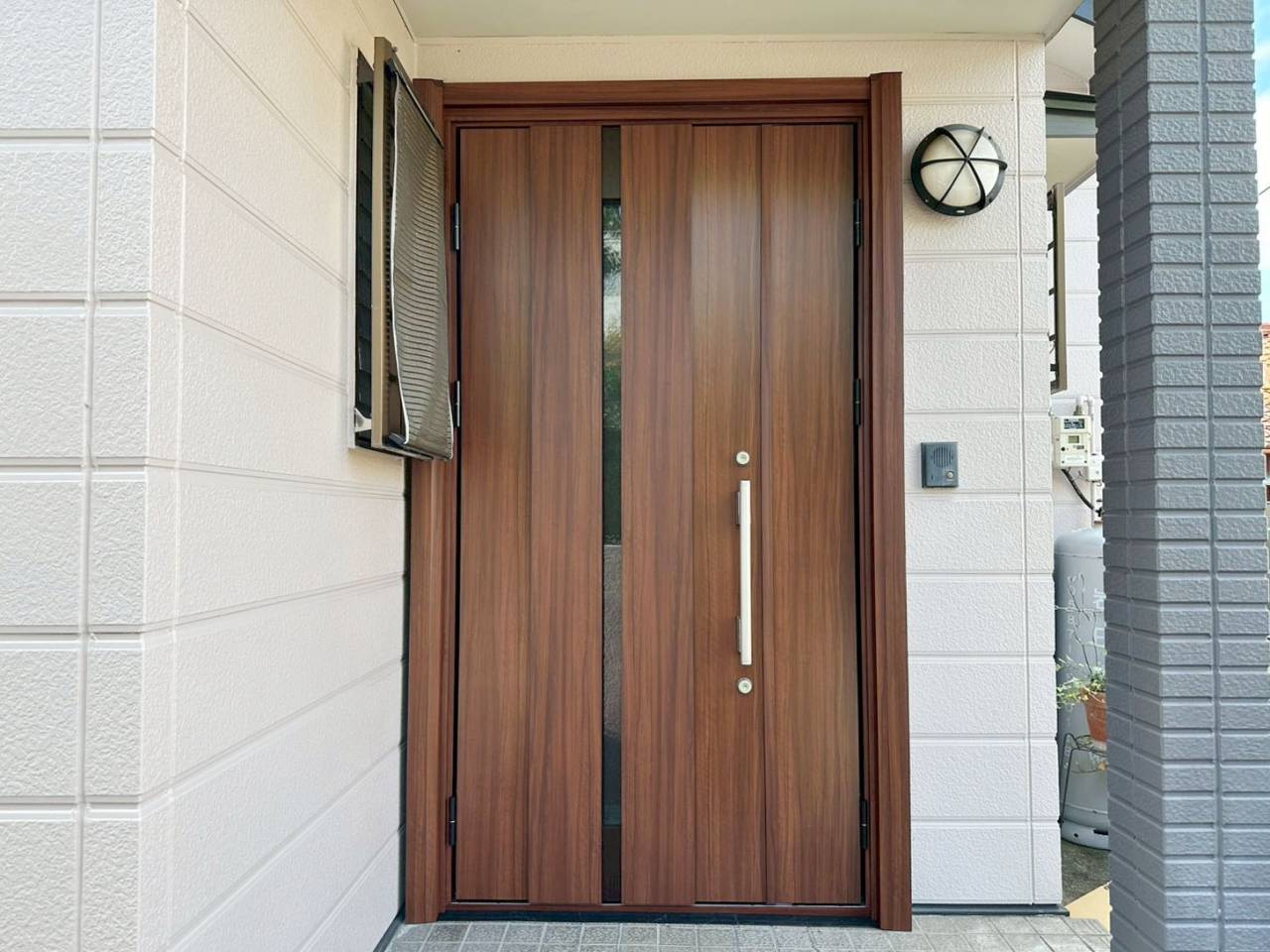 江南市　玄関ドアリフォーム　I様邸　2025年11月